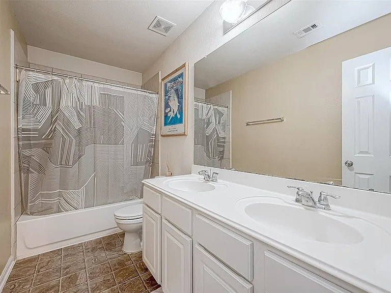 4815 Hackamore Brook Ct — Photo 33