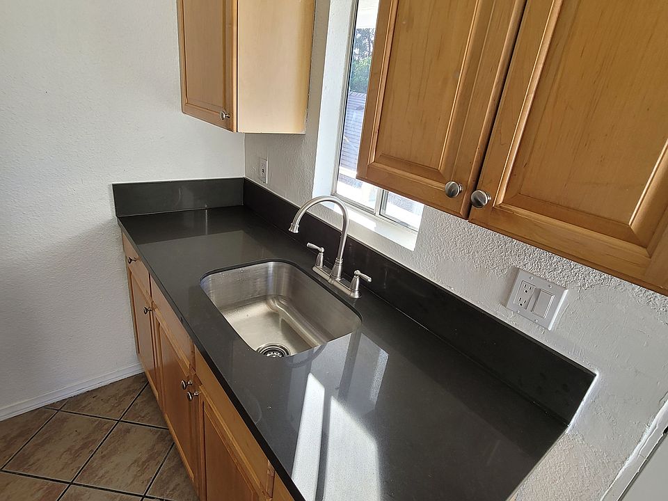 1st image of 2272 Kearney Ave #16