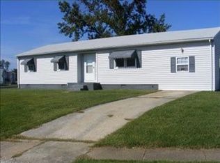 4201 Schooner Trl, Chesapeake, VA 23321