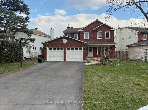 63 Topley Cres, Ottawa, ON K1G 4M7