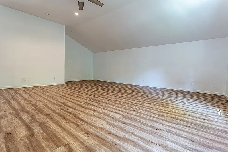 Thumbnail 19