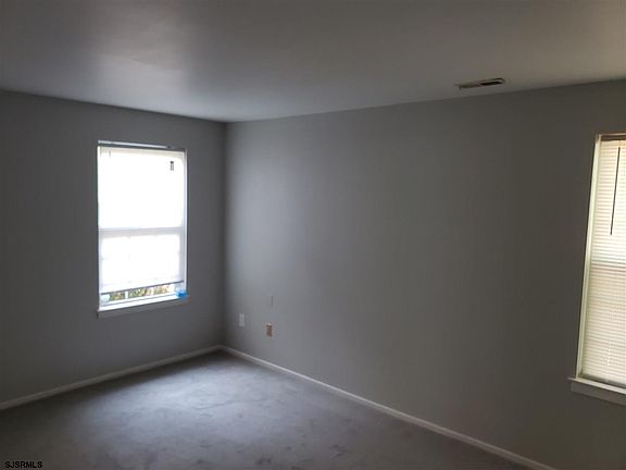 5th image of 25 Waterview Dr #25
