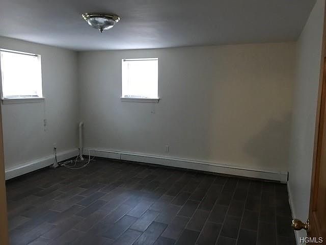 1st image of 2591 Schurz Ave