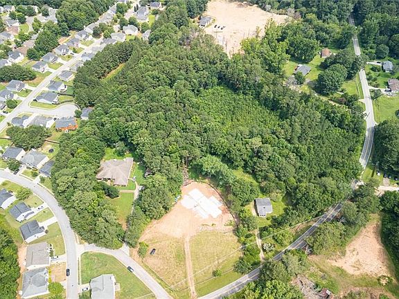 3rd image of 6765 Dagenhart Rd #3