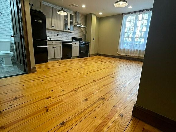 2nd image of 45 Newell St #1A