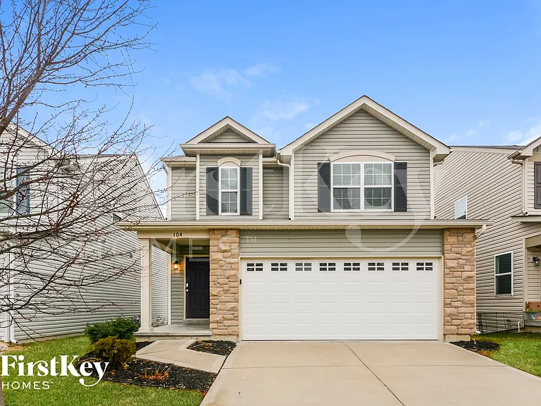 104 Shire Dr — Photo 1