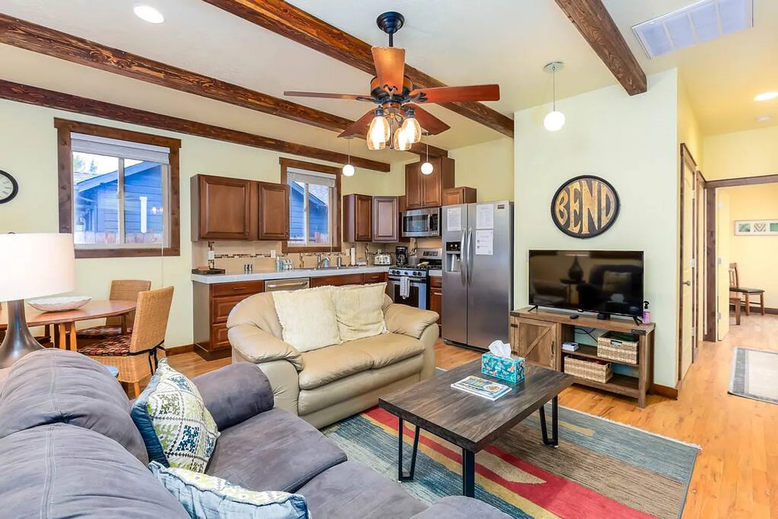 2 bed, 1.0 bath, 850 sqft, $3,780 — Photo 2