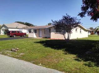 185 Salem Ave NW, Pt Charlotte, FL 33952