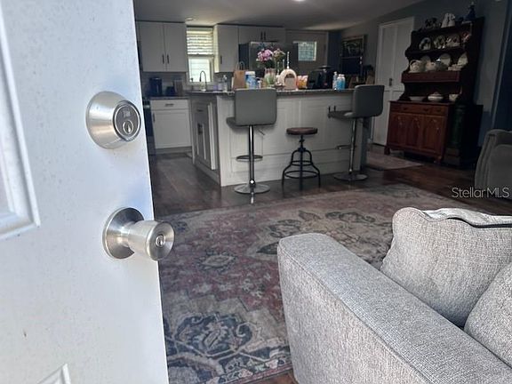 5th image of 45506 MAGNOLIA STREET