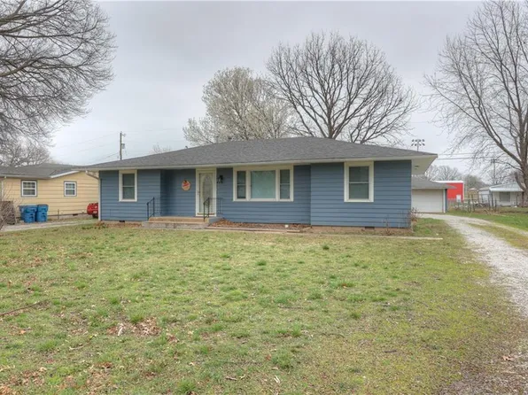 222 N Denton St, Liberal, MO 64762