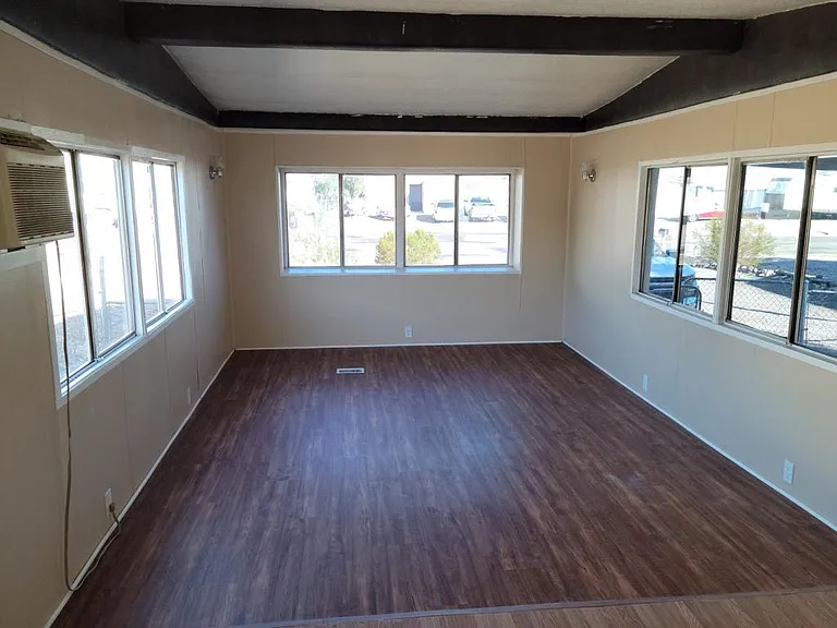 1645 Palma Cir W — Photo 3