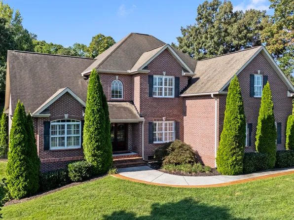 2138 Council Fire Dr, Knoxville, TN 37918