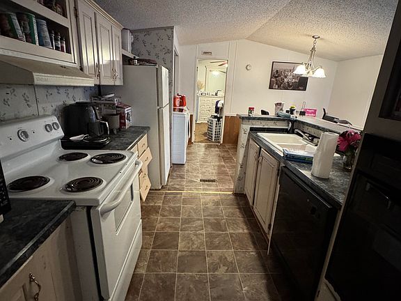 5th image of 123 County Road 4009