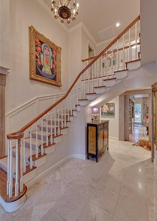 1211 Huntington Ave, Nichols Hills, OK 73116 | Zillow