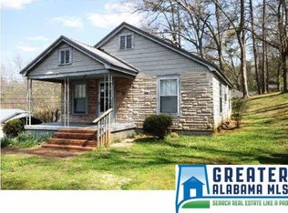 509 Cobb Ave, Weaver, AL 36277