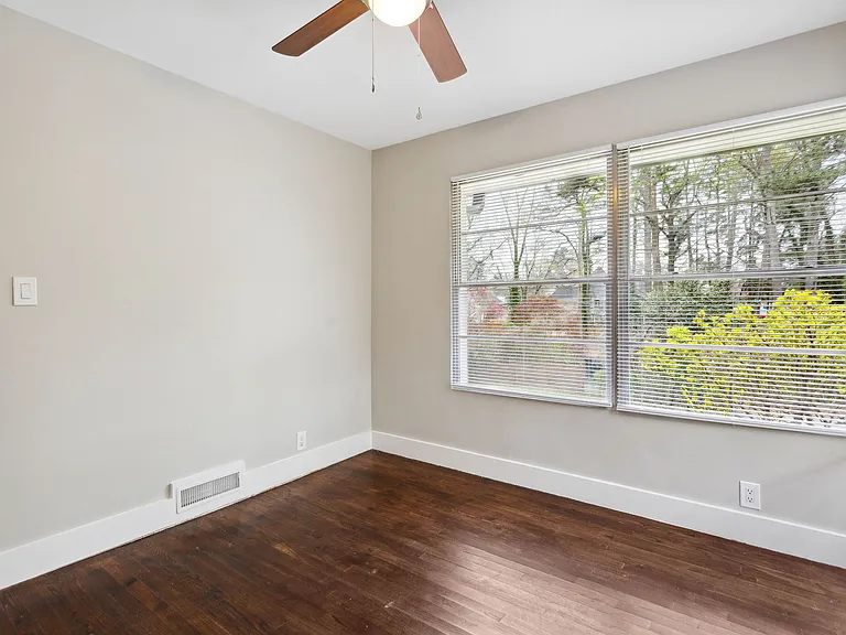 2849 Ashford Rd — Photo 20