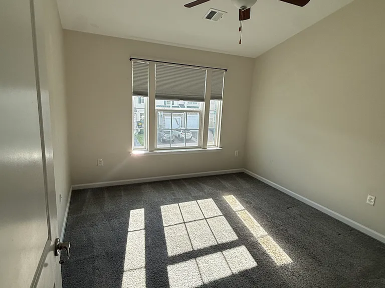 3535 Neville Way — Photo 8