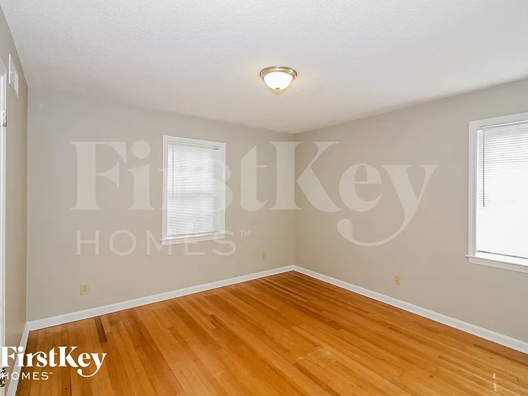 2693 Satellite St — Photo 12