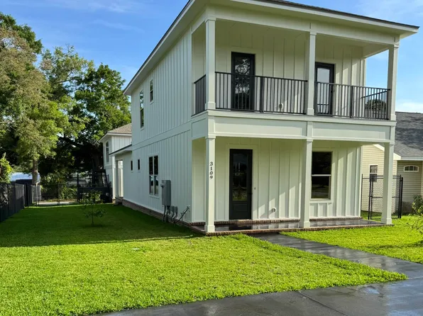 3109 E Gonzalez St, Pensacola, FL 32503