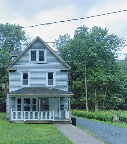 55 High St #B Photo 1