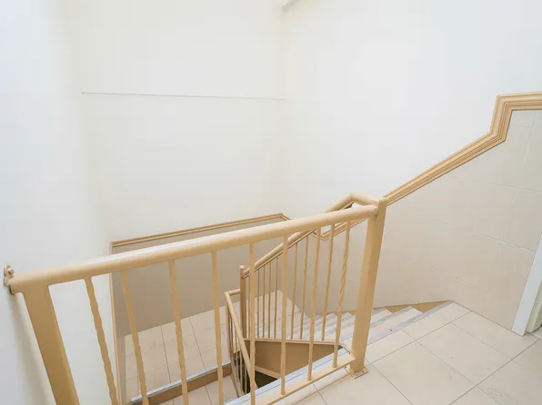 337 48th Street image 18 of 32