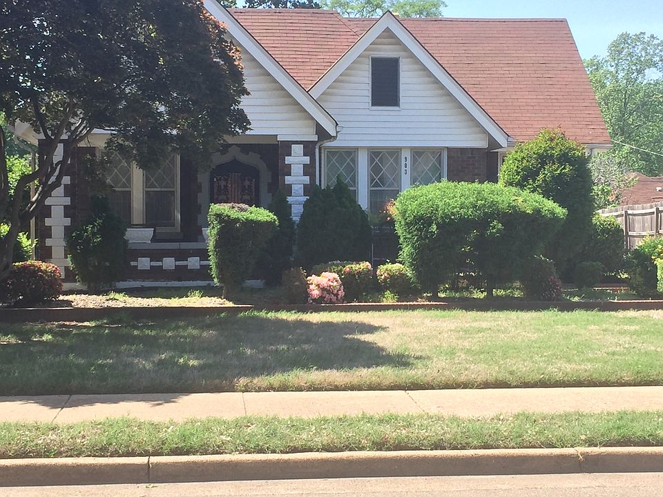 1st image of 903 N McLean Blvd