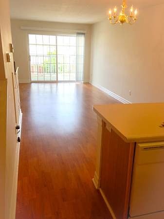 1st image of 5506 Oak Hill Cir