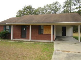 121 W Palm Rd, Hazlehurst, GA 31539