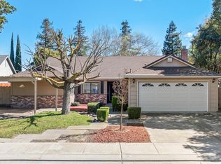 1460 Ridgecrest Dr, Manteca, CA 95336