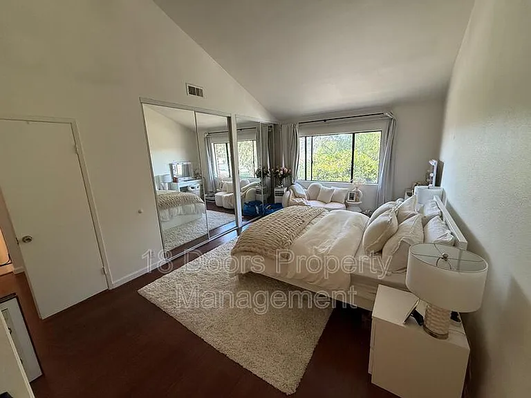 8039 Caminito Mallorca — Photo 14