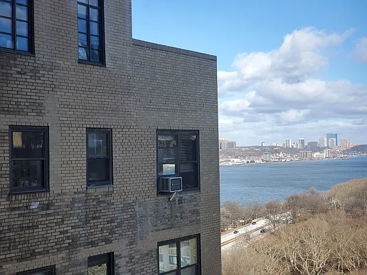 Rented by Corcoran | media 9