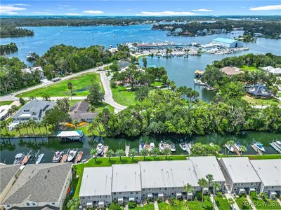 65 Beach Ln APT C, Crystal River, FL, 34429
