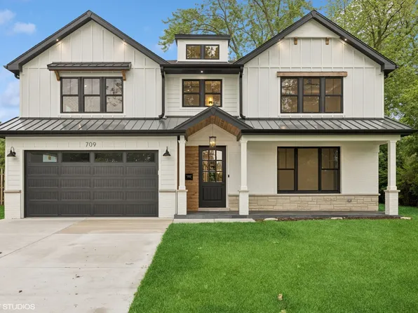 709 W Fairview St, Arlington Heights, IL 60005