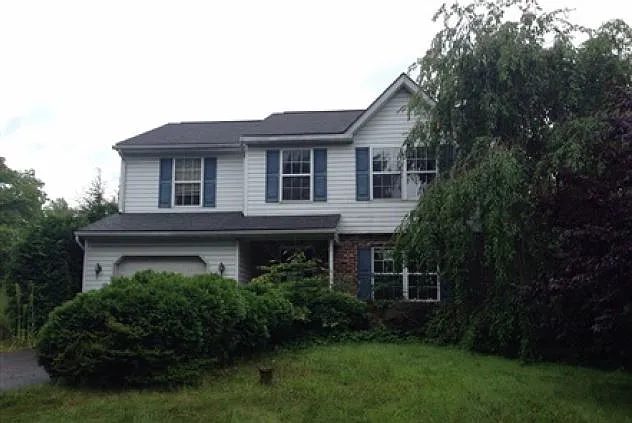 1634 Park Ave photo 1