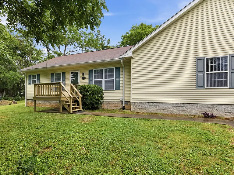 2642 Hibbitts Rd — Photo 4