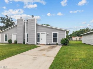 224 Yaupon Dr, Jacksonville, NC 28546