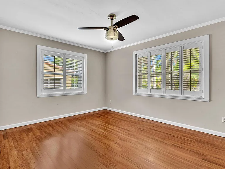 1527 Mayo St — Photo 34