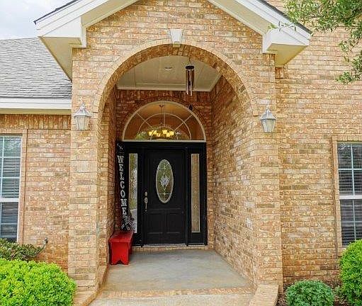 3rd image of 5711 Llano Ct