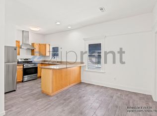 684 Brockhurst St #UP, Oakland, CA 94609