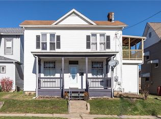 512 Mulberry St, Scottdale, PA 15683