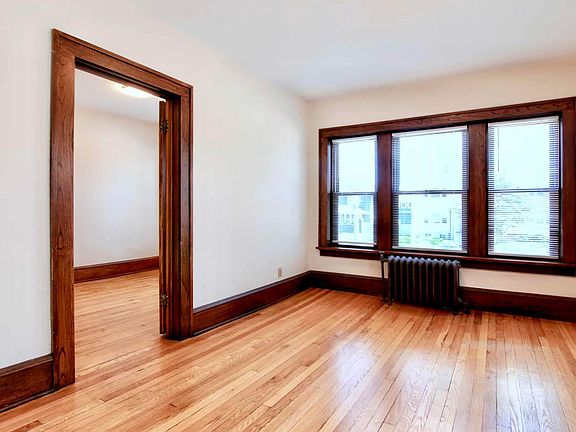 3rd image of 2459 N Humboldt Blvd #3