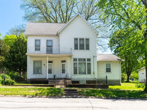 213 S Main St, Campbell Hill, IL 62916