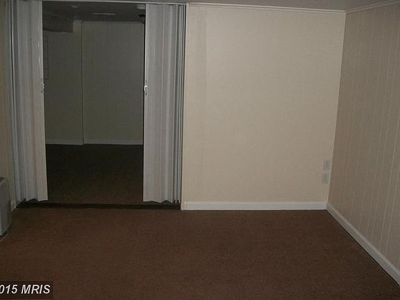 5th image of 5903 33rd Ave
