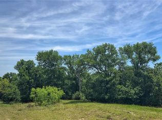110 Pavilion Dr, Cedar Creek, TX 78612