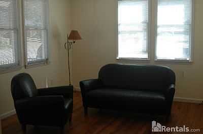 2nd image of 749 Brown Pl