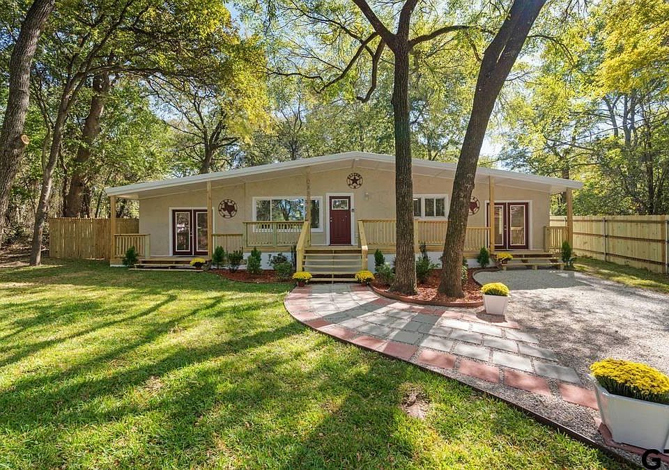 1st image of 283 Whispering Oaks Trl