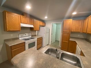 1497 SW Kellenbeck Ave #1497, Grants Pass, OR 97527