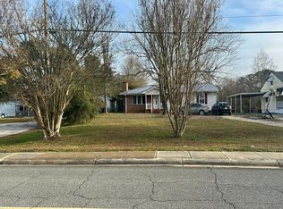 1241 S Main St, Graysville, AL 35073