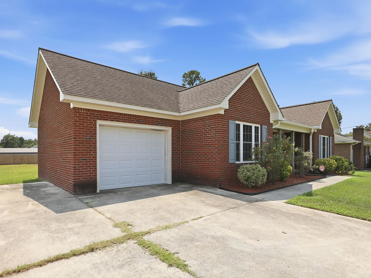 112 Wilda Drive - 1 — Photo 3