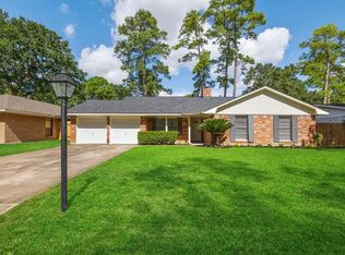 10214 Londonderry Dr, Houston, TX 77043